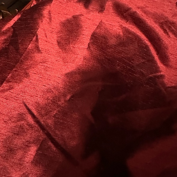 Gorgeous Burgundy Shiny Red 100% Polyester See-through Curtains 2 Panels - Picture 2 of 6